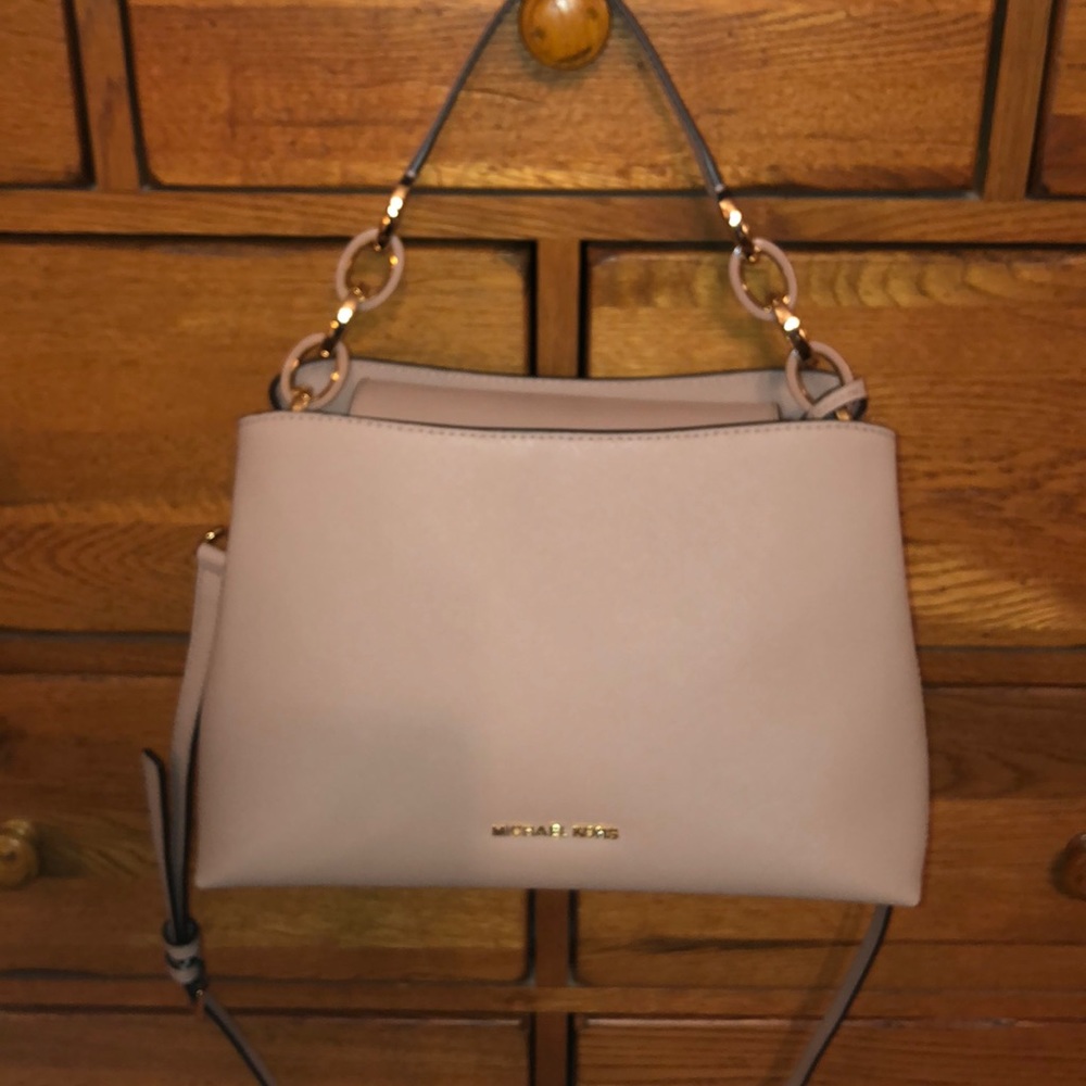 🌷Michael Kors Portia NWT